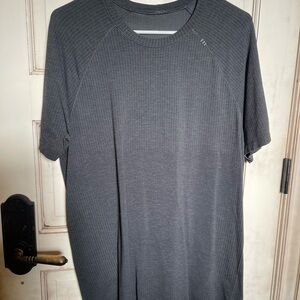 Lululemon Metal Vent Tech Short Sleeve Updated Graphite Grey/Black Large